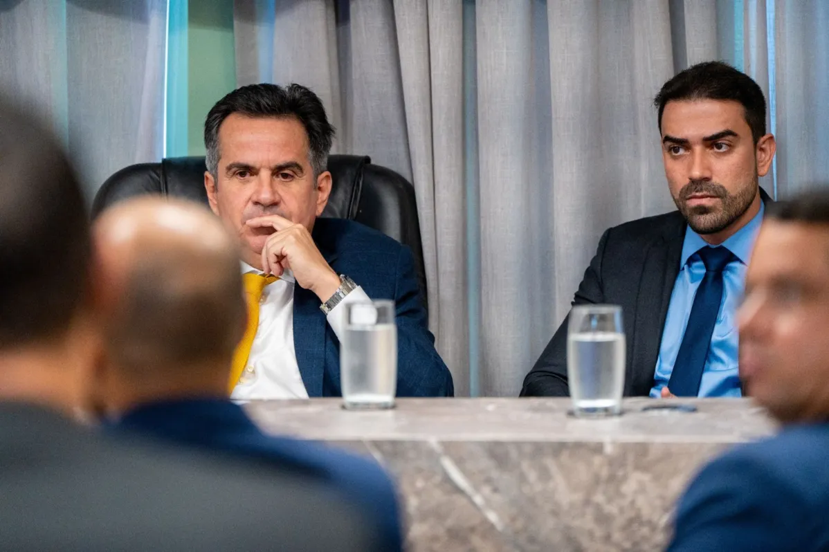 Além do senador e presidente nacional do PP, Ciro Nogueira, e do prefeito Junior Marabá, encontro contou ainda com presença de outros políticos