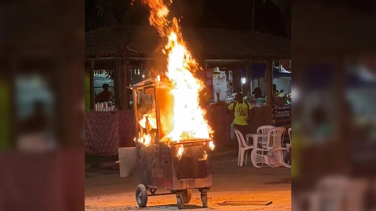 Carrinho de pipoca pega fogo no Parque e ambulante lamenta: 