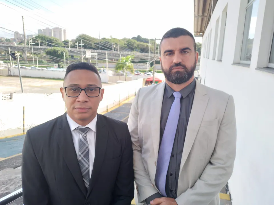 Advogados Lucas Veloso e  Felipe Santiago