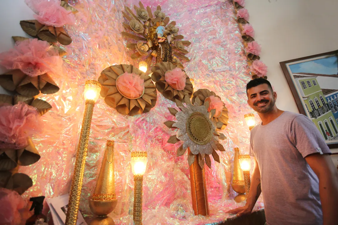 Rodrigo Guedes, criador do altar gigante a Santo Antonio: homenagem celebra alegria da cidade e emociona