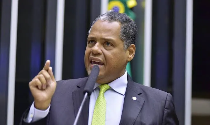 Antônio Brito tem trunfo para disputar presidência da Casa