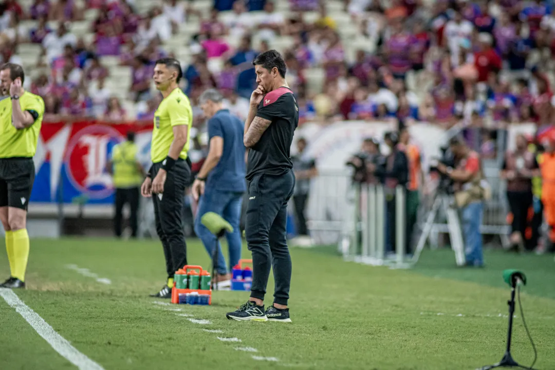 Carpini em partida contra o Fortaleza