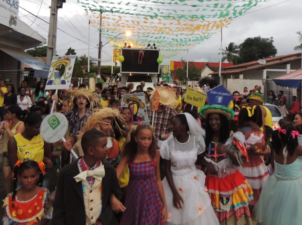 Festa reunirá quadrilhas juninas, grupos culturais e bandas de forró