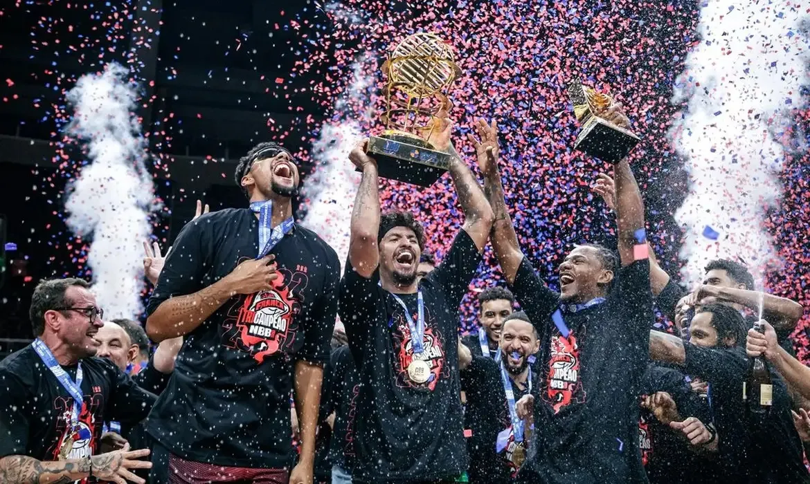 Terceiro título na principal competição do basquete brasileiro, obtido na noite de quinta (13) no Rio de Janeiro, mostra solidez do trabalho desenvolvido pela equipe do interior paulista