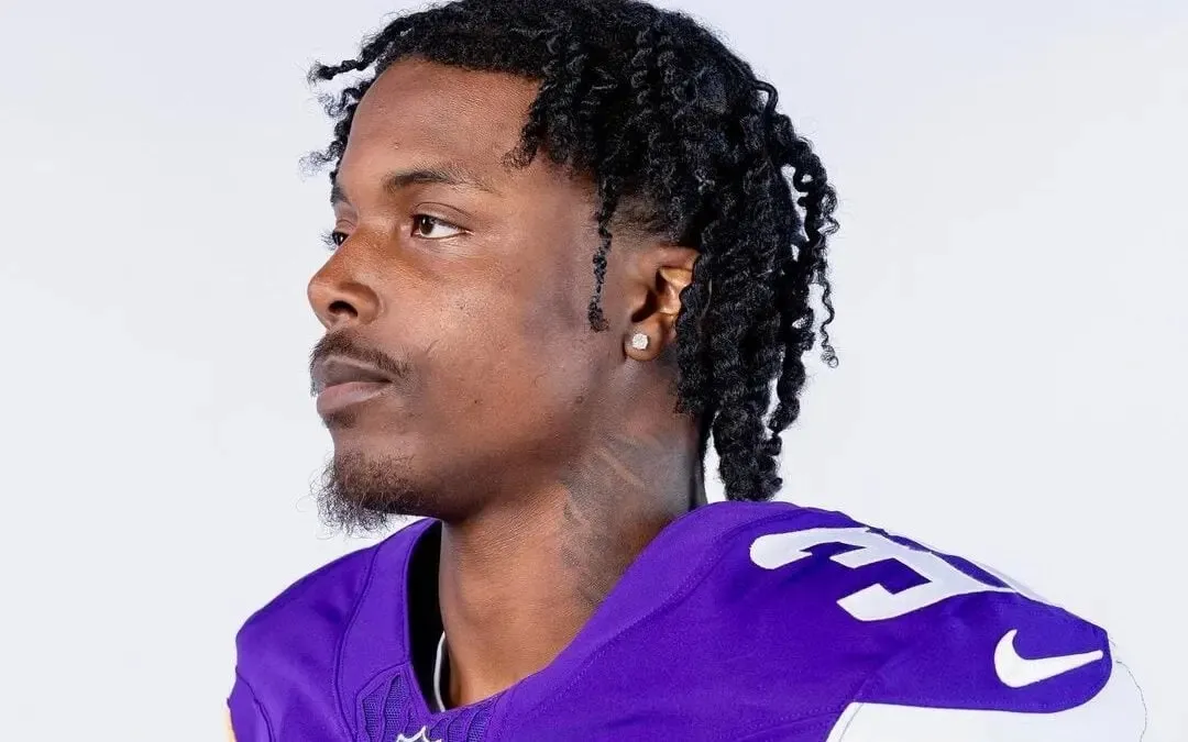 Khyree jackson em sua apresentação no  Minnesota Vikings