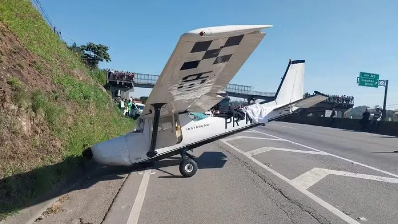 Rodovia ficou bloqueada