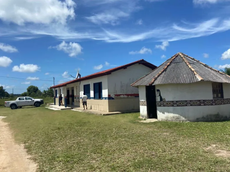 Atual sede da escola indígena do município de Prado, no sul da Bahia