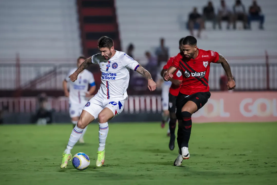 Atlético-GO e Bahia pelo Brasileirão