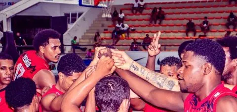 Time de basquete do Vitória pode garantir vaga no Final Four