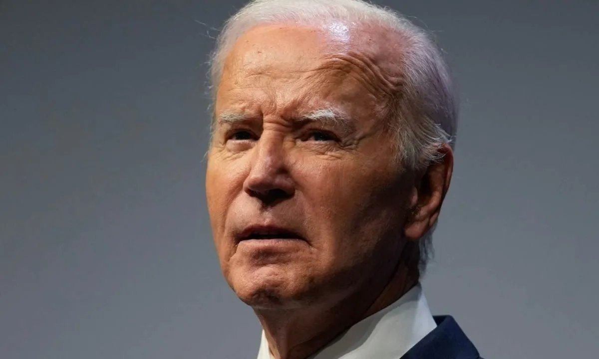 Momento viralizou nas redes sociais, que não perdoam mais um erro de Biden