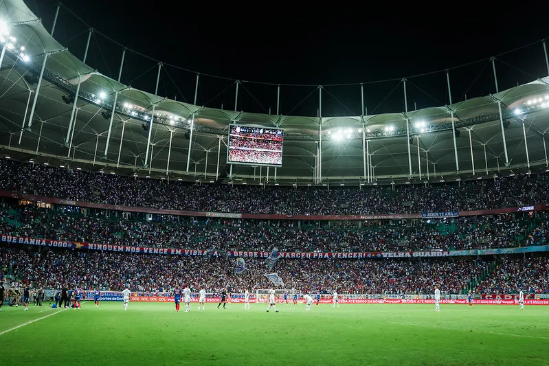 Arena Fonte Nova lotada durante jogo do Bahia neste domingo, 23