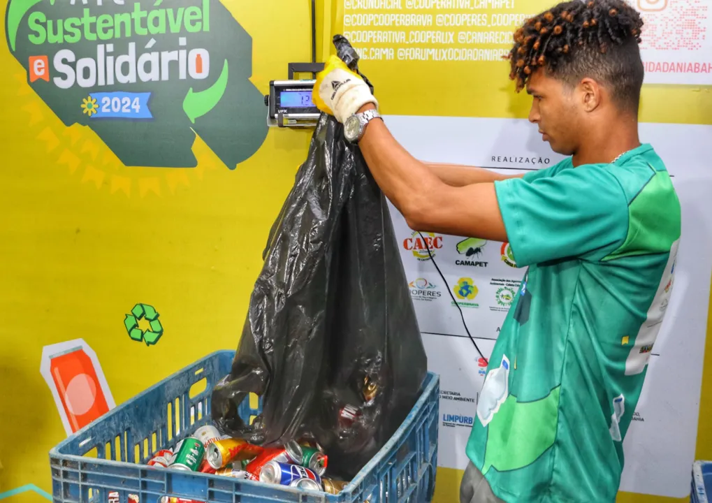 Imagem ilustrativa da imagem Centrais de coleta recolhem mais de 700 kg de materiais recicláveis