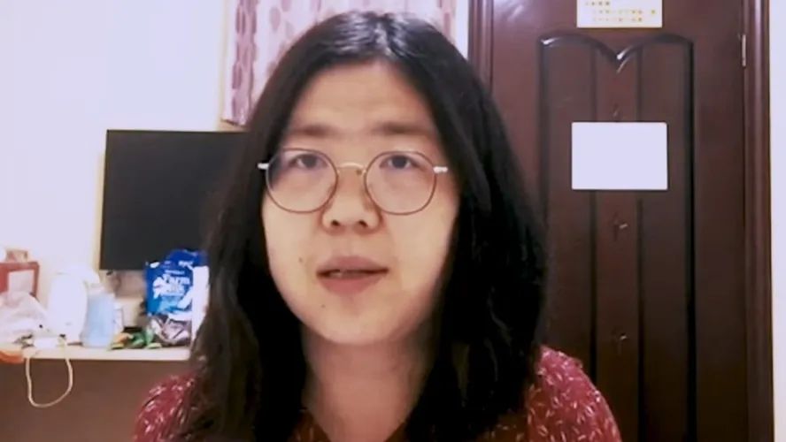 Zhang Zhan viajou à cidade de Wuhan em fevereiro de 2020 para informar sobre o caos no epicentro da pandemia de covid