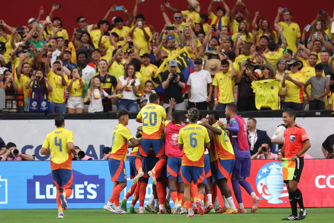 Seleção colombiana faz a festa em Glendale