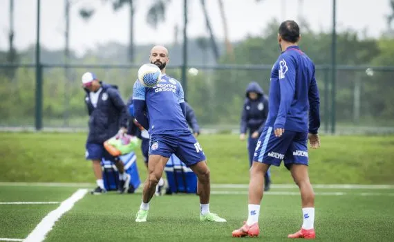 Jogadores do Bahia durante treino