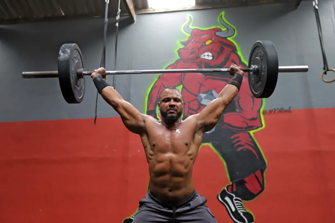 Ícaro Severo, atleta e professor de Crossfit