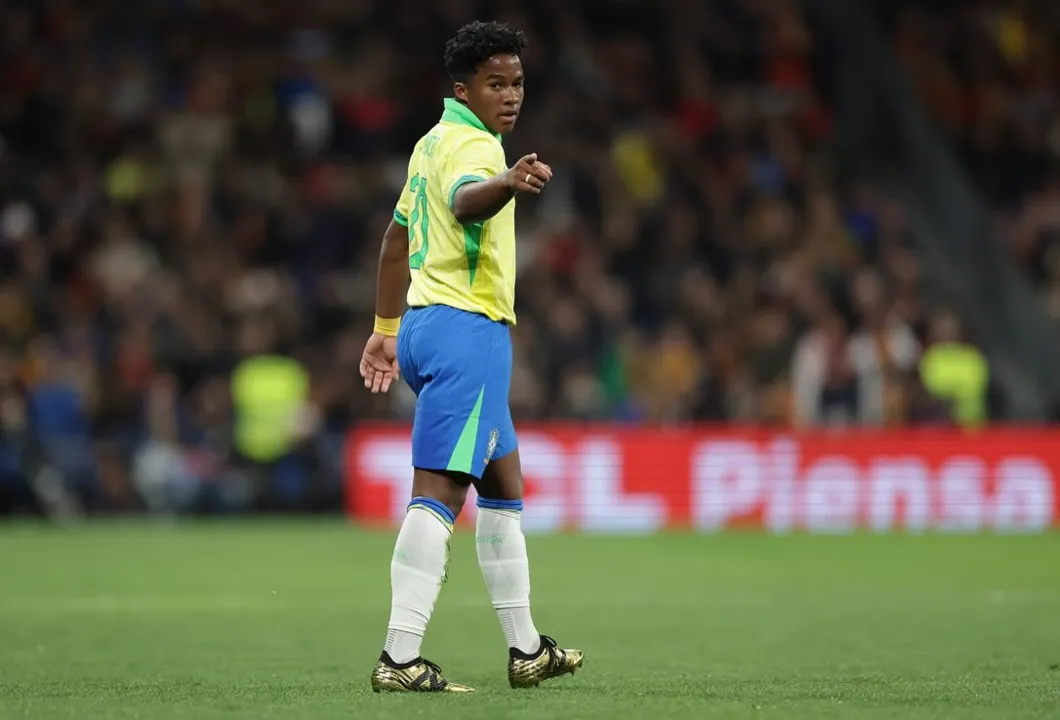 Endrick em campo com a Seleção Brasileira