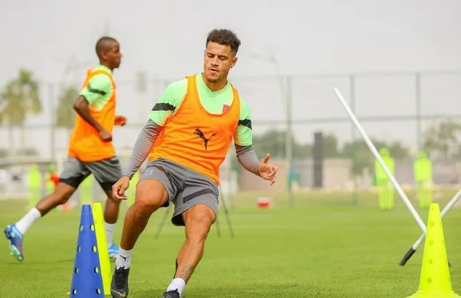 Coutinho durante treino