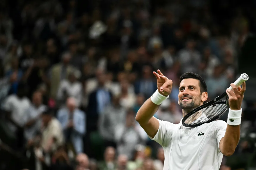 Novak Djokovic classificou às quartas de Wimbledon