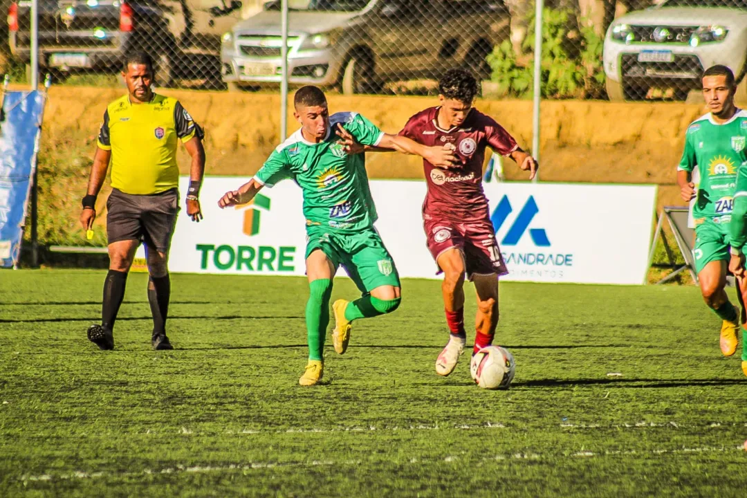 Duelo entre Jacuipense e Vitória da Conquista, pelo Baianão sub-20