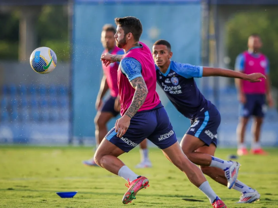 Jogadores do Bahia durante treino