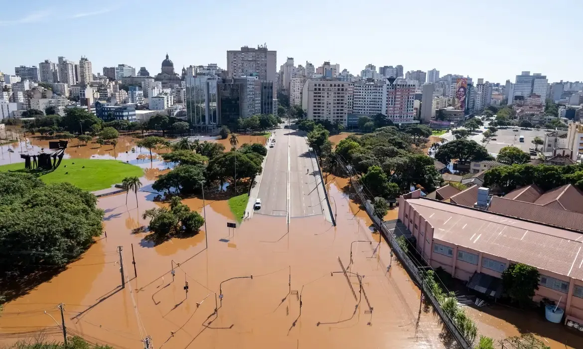 Uma das alternativas avaliadas é a construção de um canal emergencial