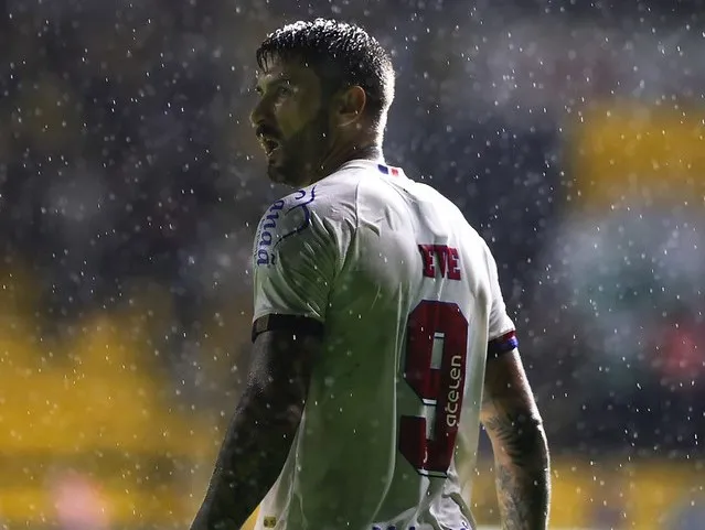 Everaldo marcou o primeiro gol do Bahia na partida contra o Criciúma