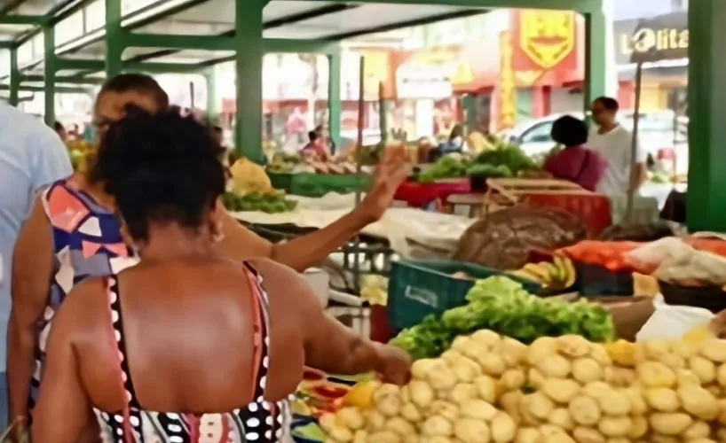 Motivação teria sido teria sido o fato das peças terem a marca da Companhia de Desenvolvimento e Ação Regional (CAR), órgão vinculado ao Governo do Estado