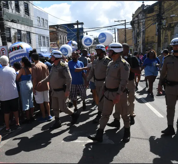 Imagem ilustrativa da imagem Festejos do Dois de Julho em Salvador tem 1,2, mil PMs na segurança