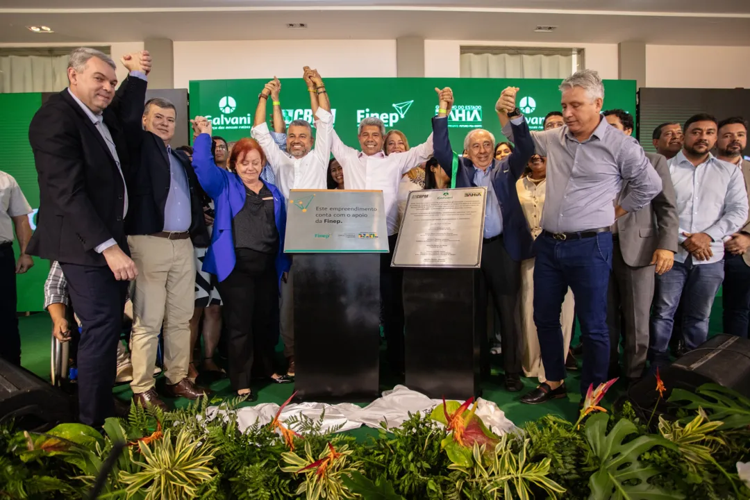 Governador Jerônimo Rodrigues esteve presente no  lançamento da pedra fundamental