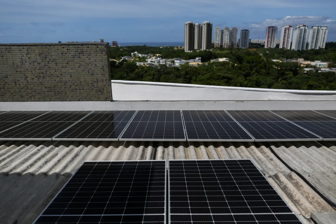 Imagem ilustrativa da imagem Geração de energia solar na Bahia supera R$6,4 bi em investimento