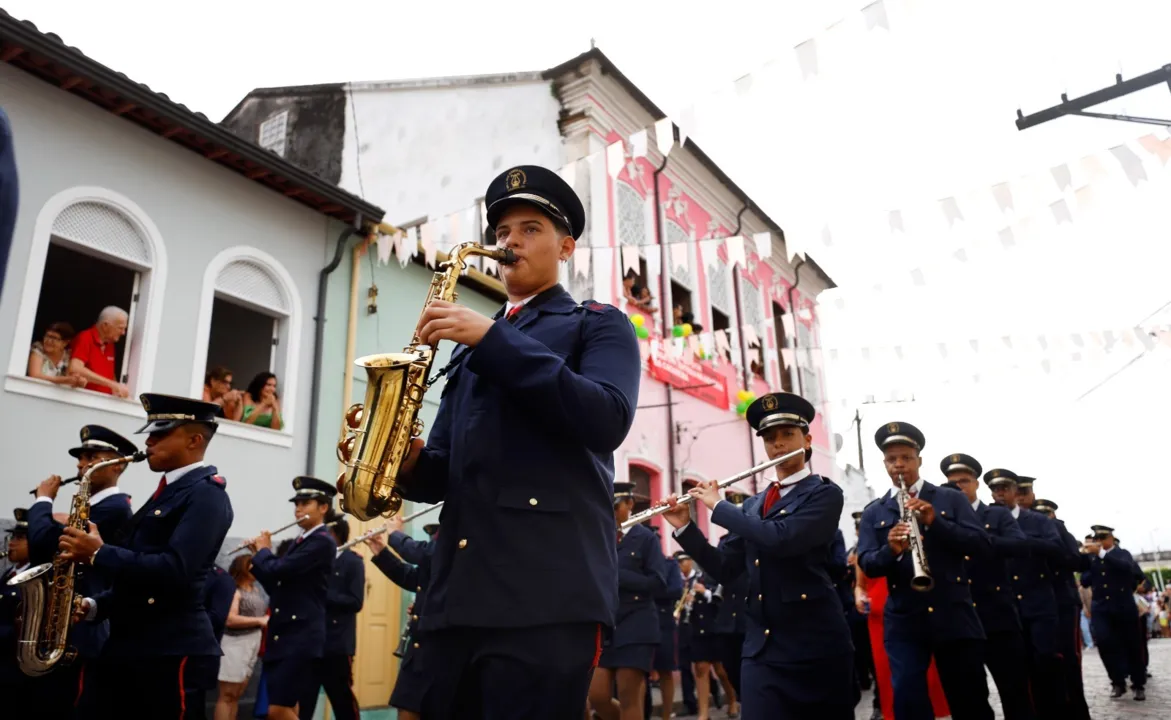 Dentre as atividades houve um desfile cívico na cidade de Cachoeira