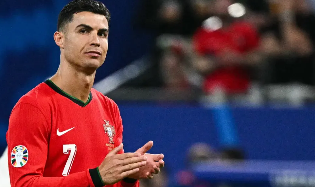 Cristiano Ronaldo se despediu da Eurocopa após derrota para a França