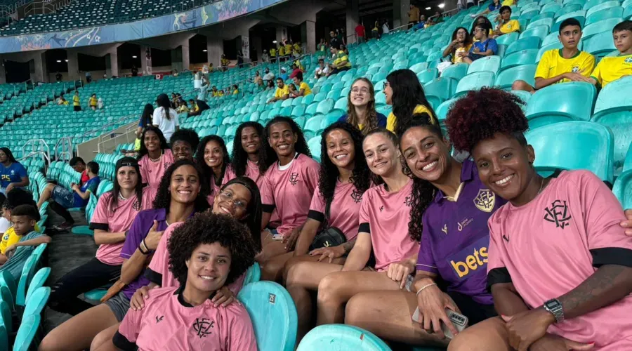 Jogadoras do Vitória na Arena Fonte Nova