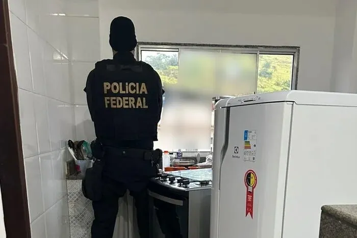 Imagem ilustrativa da imagem Ladrões de doações que iriam ao RS são investigados pela PF