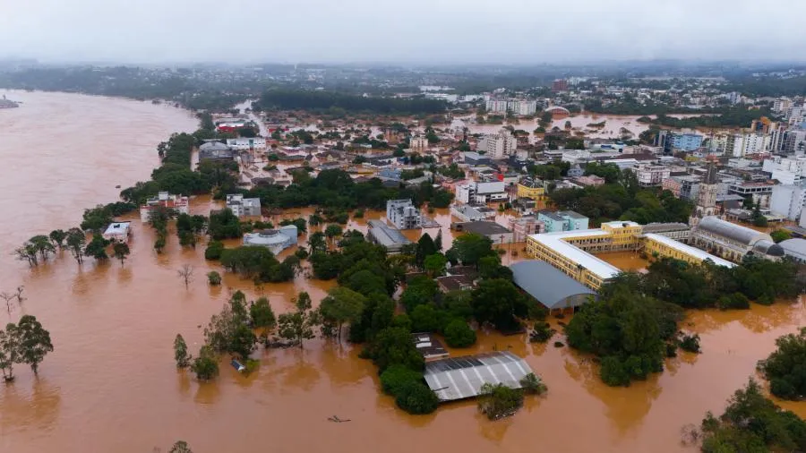 Município de Lajeado foi completamente devastado pelas enchentes que atingiram o Rio Grande do Sul