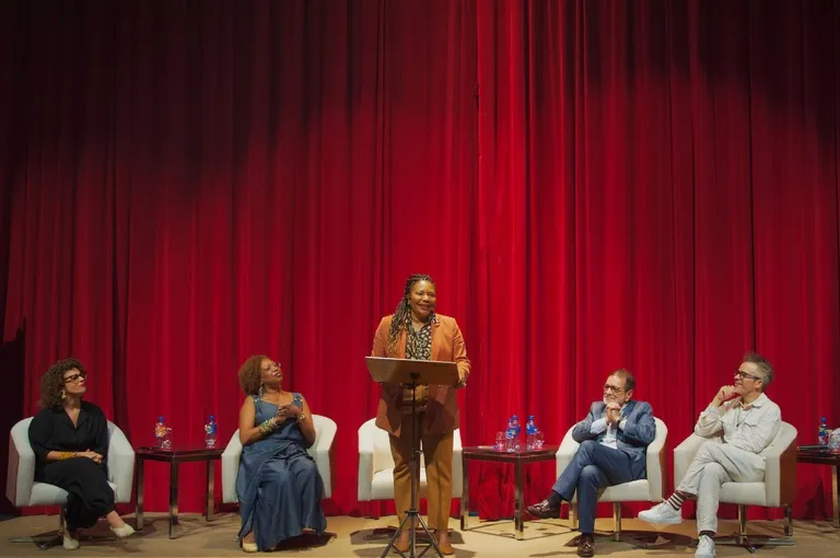 Evento foi realizado no Teatro Martins Gonçalves - Escola de Teatro da UFBA