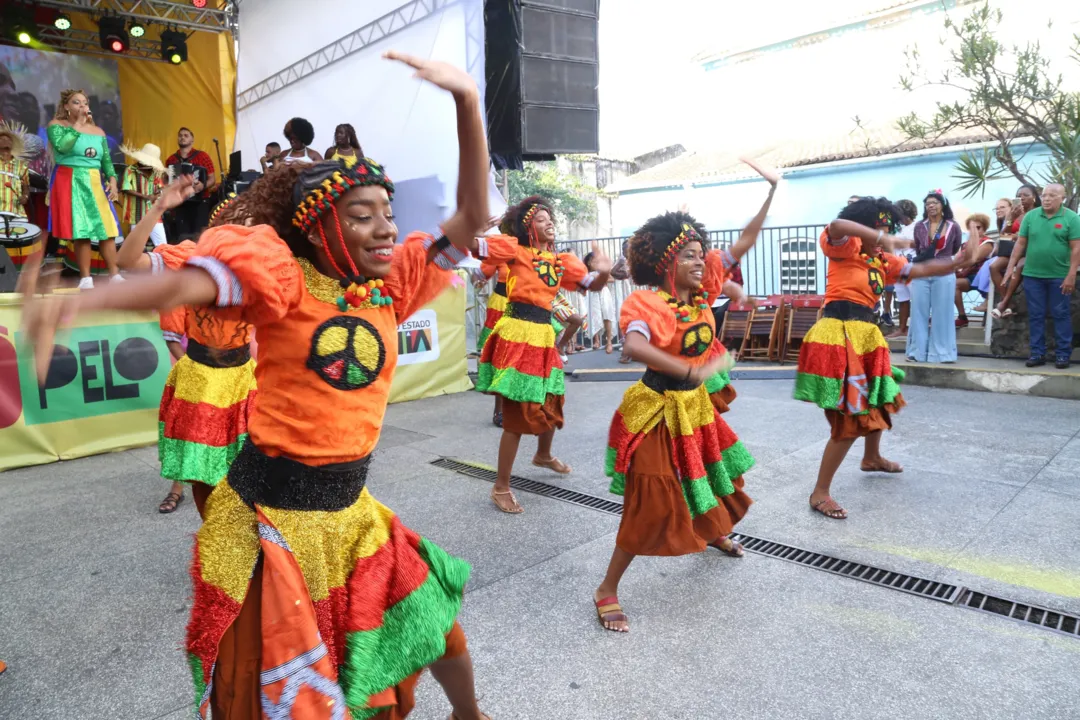 Imagem ilustrativa da imagem Mestres celebram mistura de forró com samba-reggae na Bahia