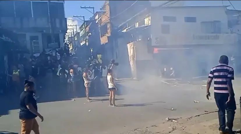 PM desbloqueou via ocupada por manifestantes