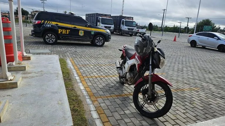 Moto foi recuperada pela PRF