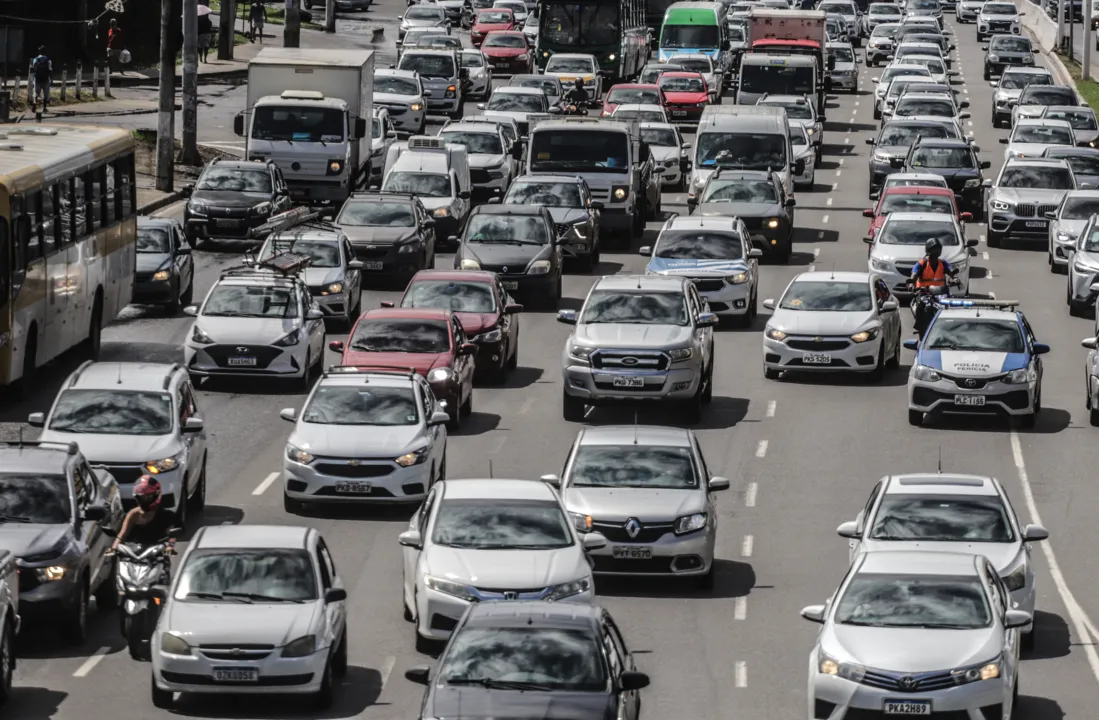 Imagem ilustrativa da imagem Motoristas infratores ficam sem teste psicológico na Bahia