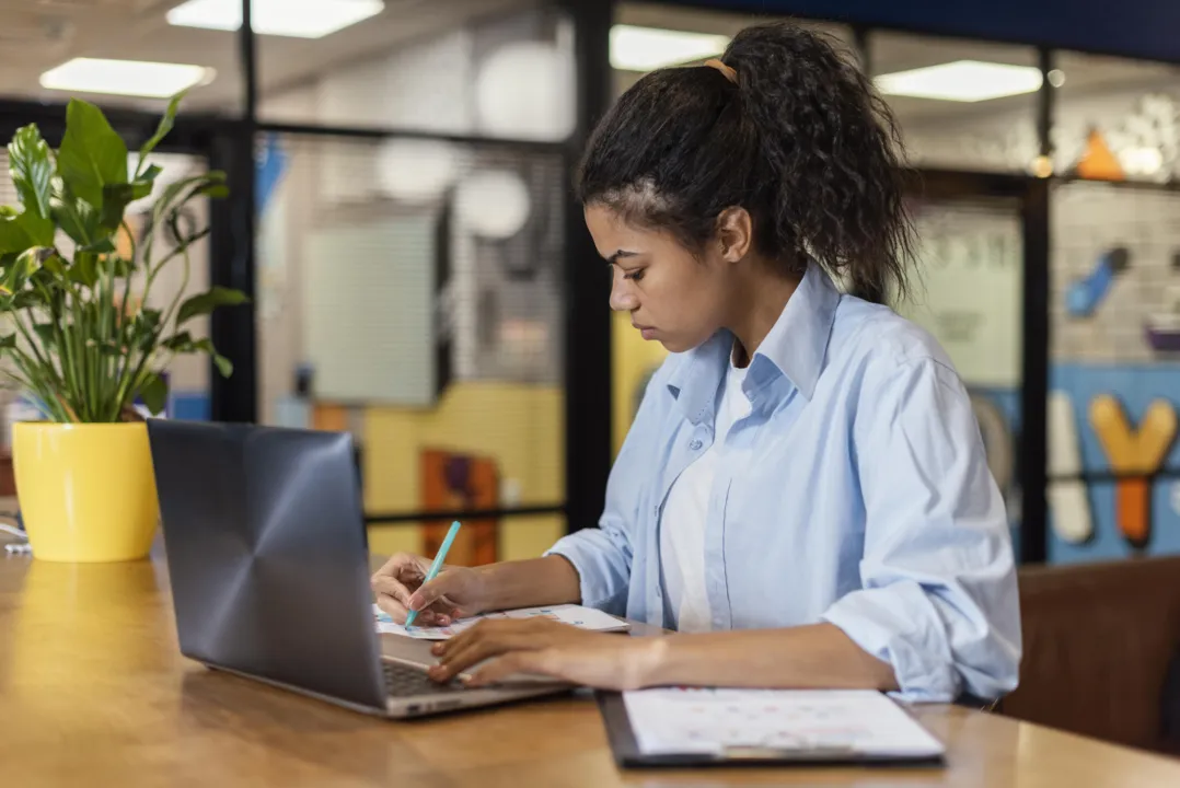 Mulheres só obtêm salário maior em organismos internacionais