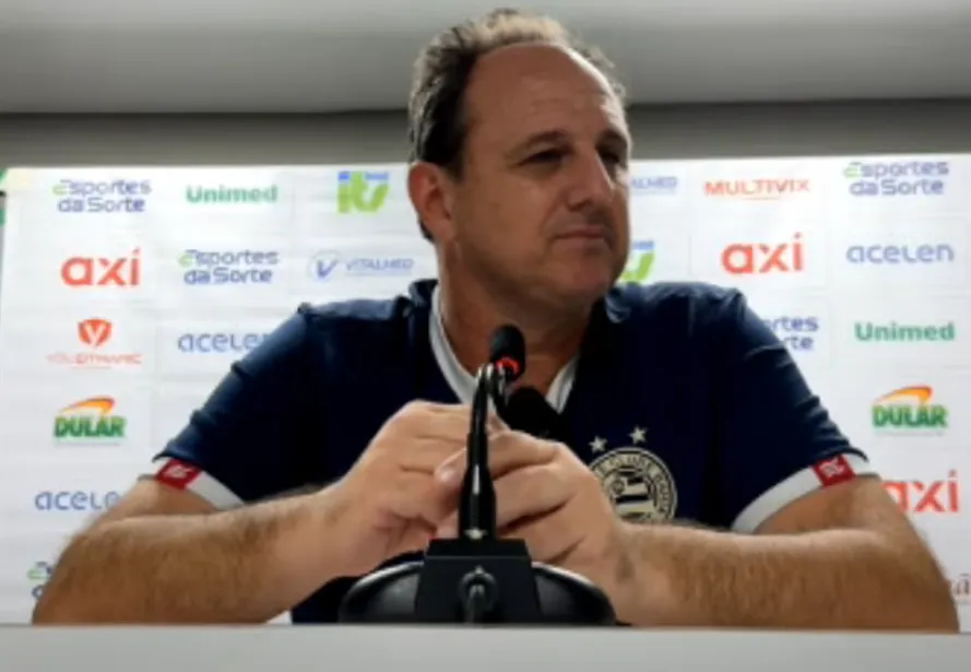 Rogério Ceni durante coletiva após o jogo