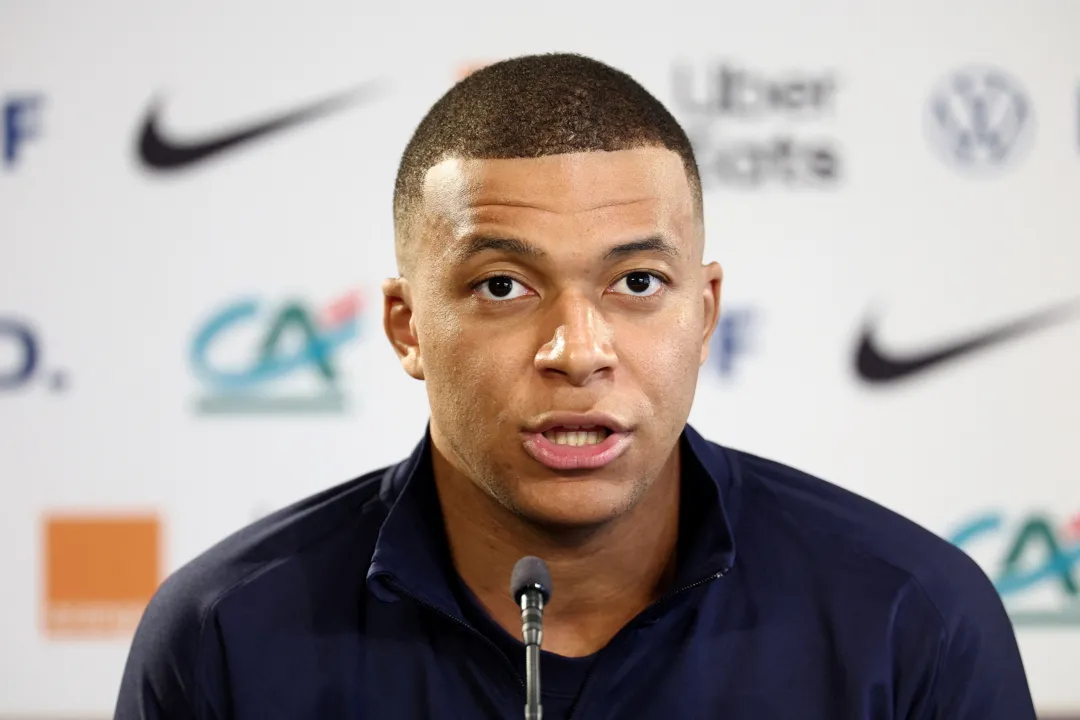 Mbappé concedeu entrevista coletiva nesta terça-feira, 4