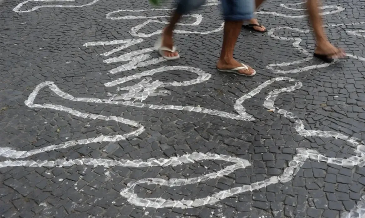 Imagem ilustrativa da imagem Onda de violência: Ataques feitos a esmo deixam 4 mortos em Fortaleza