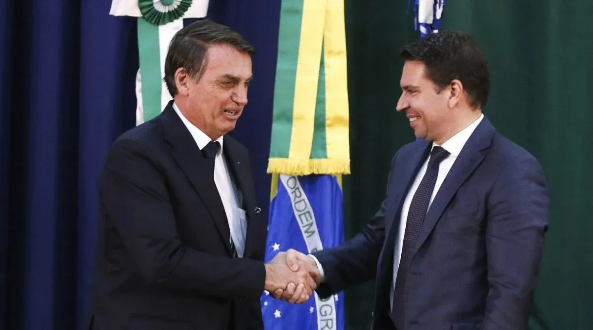 Ramagem e Bolsonaro não poderão mais manter contato