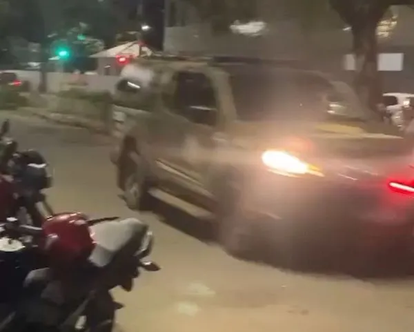 Vídeo mostra viatura correndo pelas ruas de Jequié