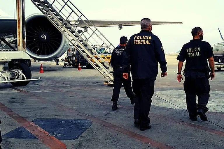 Aduumar chegou a São Paulo na sexta-feira, 21, e foi abordado por policiais na saída do avião