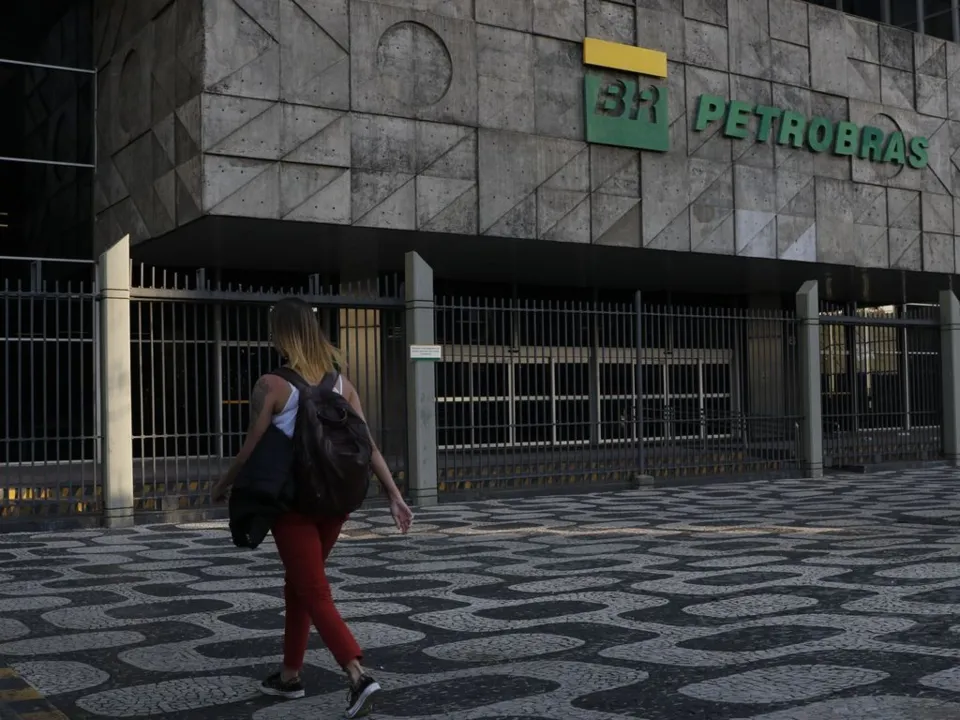 Imagem ilustrativa da imagem Petrobras faz acordo de transação tributária com União de R$ 19,8 bi