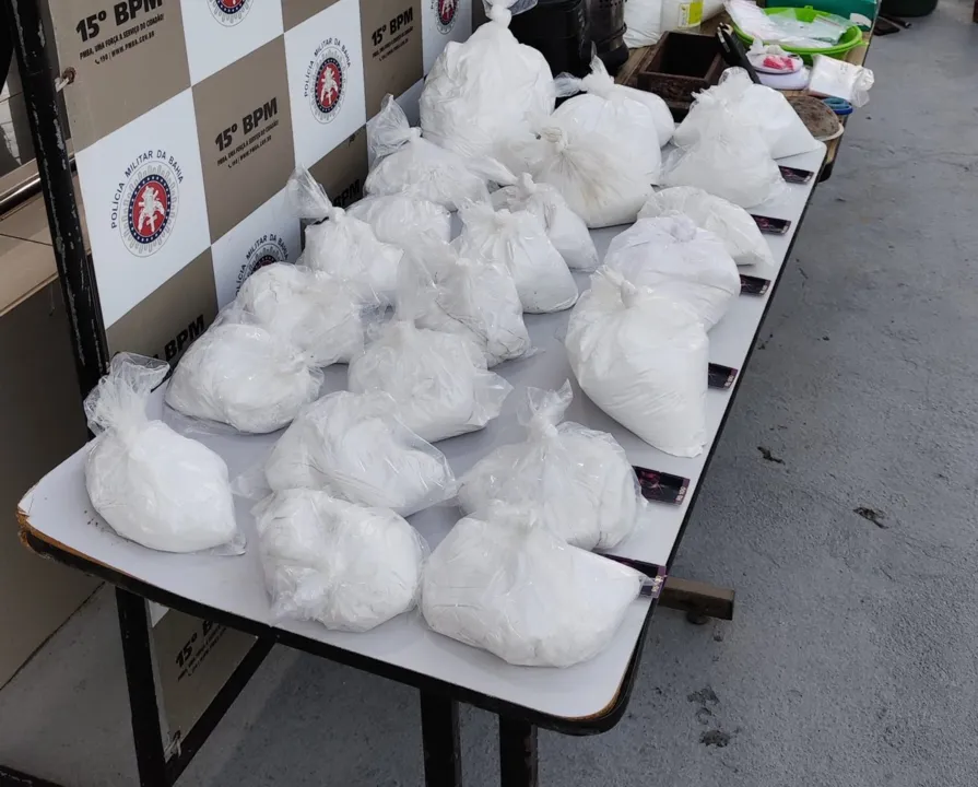 Imagem ilustrativa da imagem Polícia apreende 39Kg de cocaína em casa alugada em Itabuna